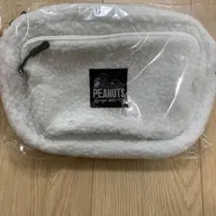 スヌーピー　もこもこショルダーバッグ