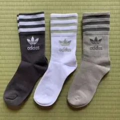 adidasソックス(新品3足)24-26cm