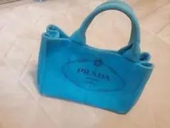 PRADAカナパ 小さめサイズ希少エメラルドグリーン