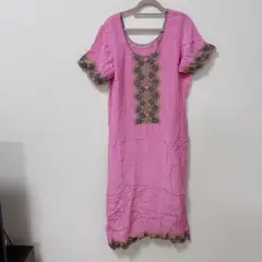 Item thumbnail for item 26fa0568-7883-4044-adf8-571a9f20dc33