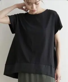 新品新作　タグ付き　ikka イッカ　Aライン裾切り替えカットソー　Tシャツ