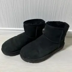 Item thumbnail for item 2dbb6ffa-793c-4919-8c76-b88dc106393c