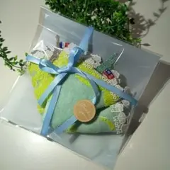 Item thumbnail for item ebae5662-1cfe-4564-8bf6-934e9ac6e0a6