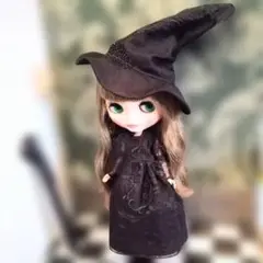 Item thumbnail for item ec2d6730-b8b3-4252-95b8-6234cdbcea81