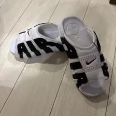 Nike エアモア　ホワイト/ブラック