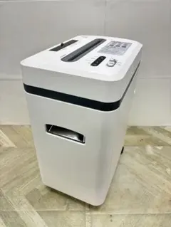 Item thumbnail for item 2d52c73c-11f9-400f-a16d-fc57c96cebb4