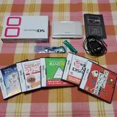 Nintendo DS本体 充電器 ソフト5本セット!