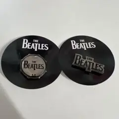The Beatles ガチャガチャ　ピンバッジ2個セット