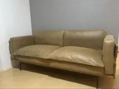 モモナチュラル　3人掛け　ソファー