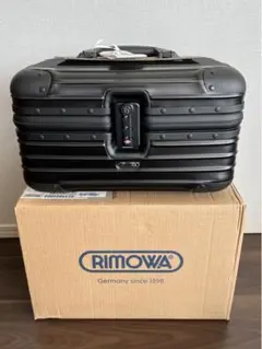 新品 RIMOWAリモワ トパーズ ビューティーケース ステルス