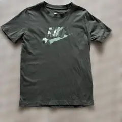 NIKE Tシャツ150