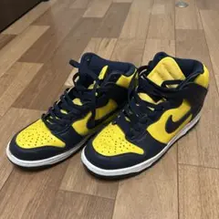 Item thumbnail for item 161d9af0-2b7e-4041-9c7f-b49c424dd9fb