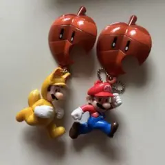 マリオ とキャットマリオのストラップ 2個セット