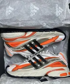 28 Pharrell Williams Adistar Jellyfish