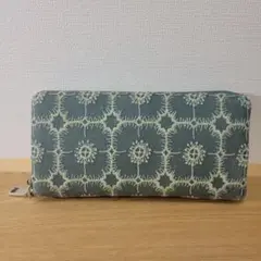 ミナペルホネン　Anemone生地を使用した 長財布 ファスナー式