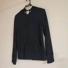 UNIQLO 　レディース　パーカー　アウター　黒　BLACK　 ブラック