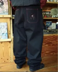 Item thumbnail for item dc0eec2c-6a76-40b6-ae0f-4e8f53f43684