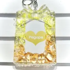 Item thumbnail for item 1774a056-2923-44fc-8a50-4fbad9a0271f