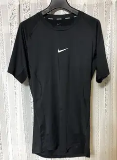 ナイキ　コンプレッション