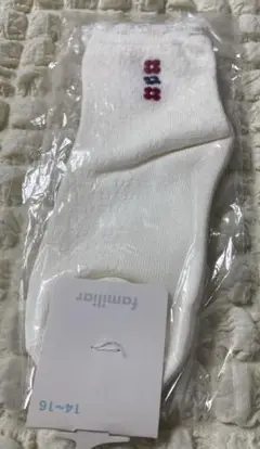 ☆新品未開封☆ファミリアレース付き靴下１足17cm（16cm〜18cm）