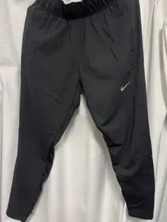 Nike Therma-FIT エッセンシャル ウィメンズ ランニングパンツ