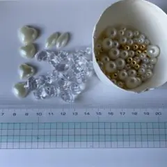 ハンドメイド　トレカケースデコ　パーツ　まとめ売り　おすそ分け　パール　ハート