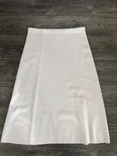 マックスマーラカシミヤ混スカート
