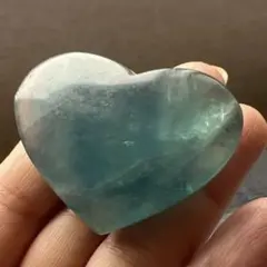 天然石　ブルーフローライト　ハート　 握り石　置物