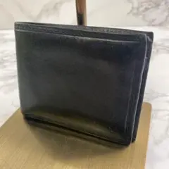 YVES SAINT LAURENT イヴサンローラン 本革レザー 二つ折り財布