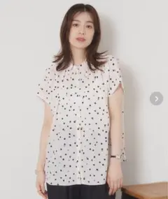 新品【手洗い可】キカドットブラウス