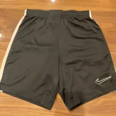 Nike DRI-FIT ブラック ハーフパンツ M
