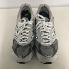 使用品　New Balance グレー スニーカー
