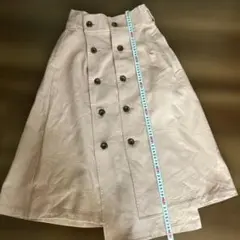 Ujohのスカート