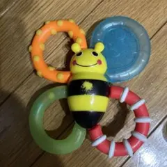 ミツバチラトル おもちゃ