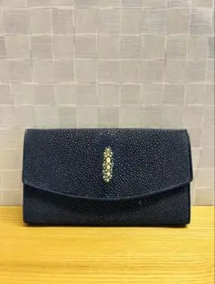 【美品】エイ革財布