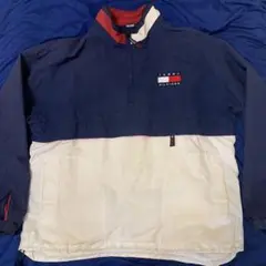 TOMMY HILFIGER(トミーヒルフィガー) ナイロンジャケット　古着