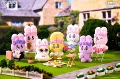 TOYZEROPLUS x Esther Bunny キーチェーン