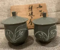 高田焼　青木修造　鶏香合 楽天市場】【中古】【茶道具】高田焼 伝七窯 青木修造 九曜紋入