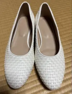 INDIVI 編み込みホワイトシューズ23.5☆新品☆