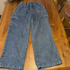 Item thumbnail for item a0a8c736-9fdc-4cf7-84e7-9aab6d32ea2f