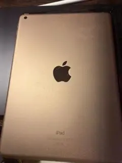 Apple iPad 第6世代 ゴールド 本体
