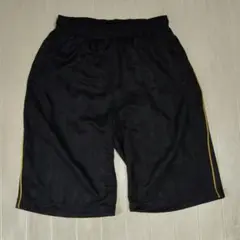 ジャージハーフパンツ（黄色ストライプ）Mサイズ