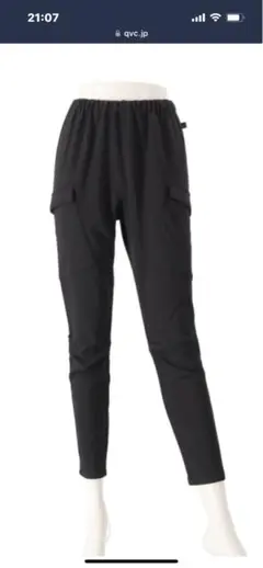 タグ付新品❣️【Kawai Okada】ストレッチジョーゼット　タックスリムパンツ