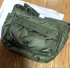 Item thumbnail for item 7c5b453d-7b5b-4d36-a1cf-3c5ddd3c2df2