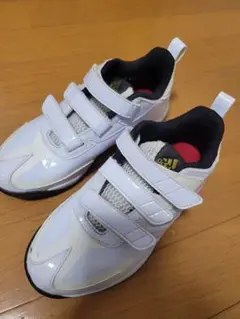 アディダス 野球ジュニアスパイク