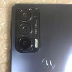 美品 Motolora edge20 128GB フロストオニキス SIMフリー