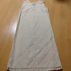 キラキラビーズワンピー