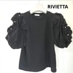 RIVIETTA 黒 パール付き　パフスリーブ シャツ