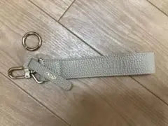 【美品】ch!iiibag キーチャーム　ベージュ