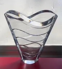 【ワケあり】バカラ ウェーブ 花瓶 フラワーベース